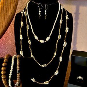 Blended Brown/White Seed Bead Double Necklace Set, Unsigned